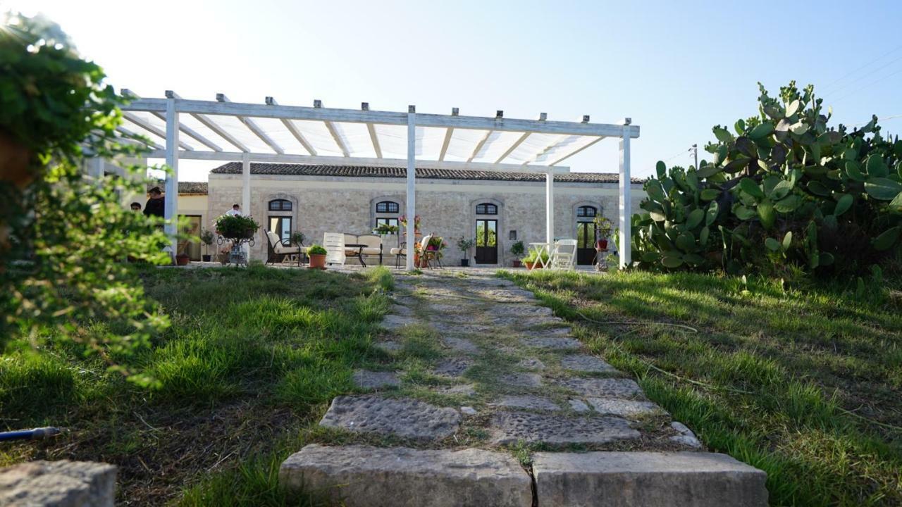 Agriturismo Gaia Villa Noto Exteriör bild